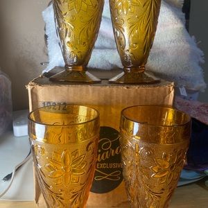 Vintage tiara cups